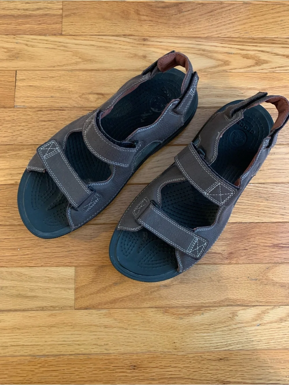CROCS Men's Brown and Black Open-Toe Velcro Sport Sandals